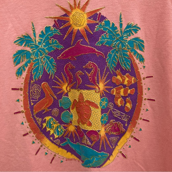 Vintage 90s Tshirt Aquatic Ocean Animal Print Turtle Dolphin Sea horse Sun Palms - Picture 2 of 9